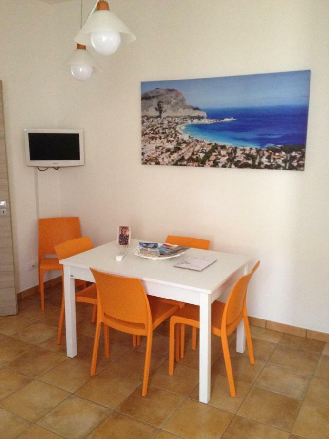 Casa Vacanza Nonna Sarina Custonaci Ngoại thất bức ảnh